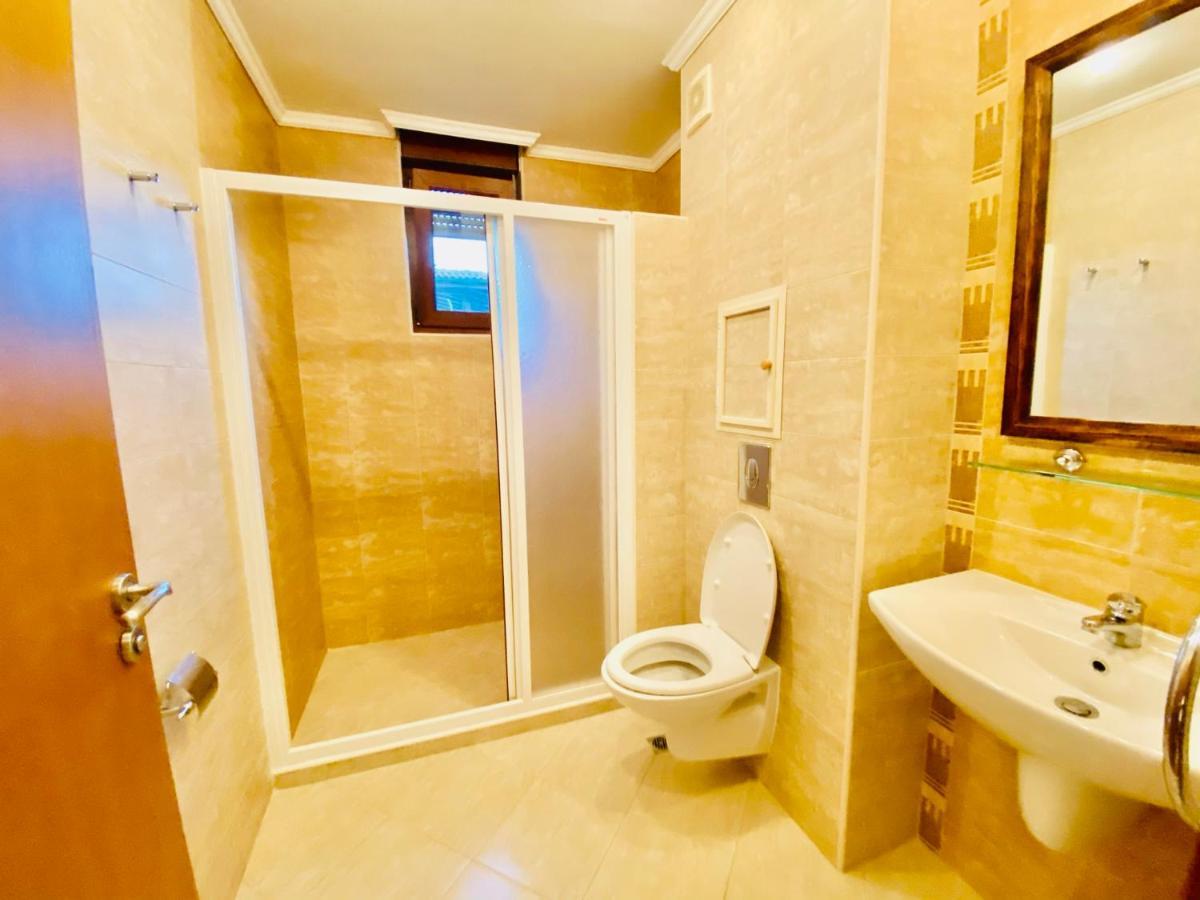 Santa Marina 2-Bedroom Apt. W/ Sea View + Terrace Sozopol Eksteriør billede